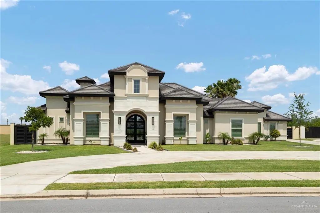 4552 Estancia Parkway, McAllen