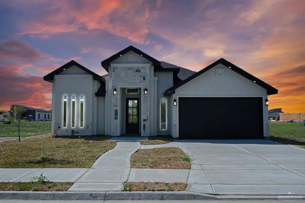 2413 N Venice Avenue N, Edinburg