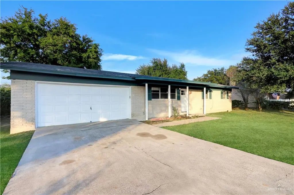 718 Harvey Avenue, McAllen