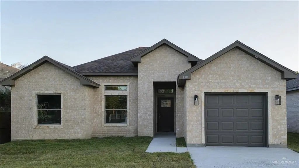 130 E Magnolia Street, La Feria