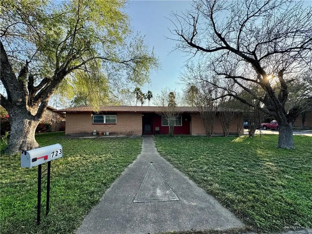 723 W Esperanza Avenue, McAllen