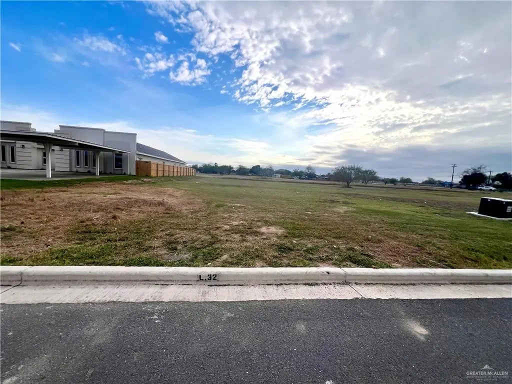 Stark Street, Weslaco