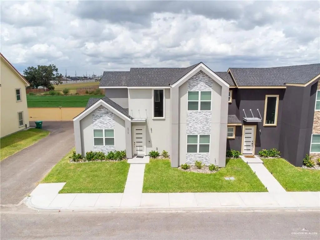 5315 N Crown Point, Pharr