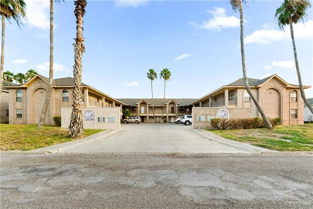 2210 W Elisa Lane 15, Edinburg