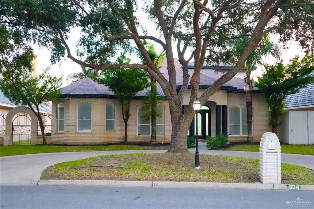 504 E Newport Lane, McAllen