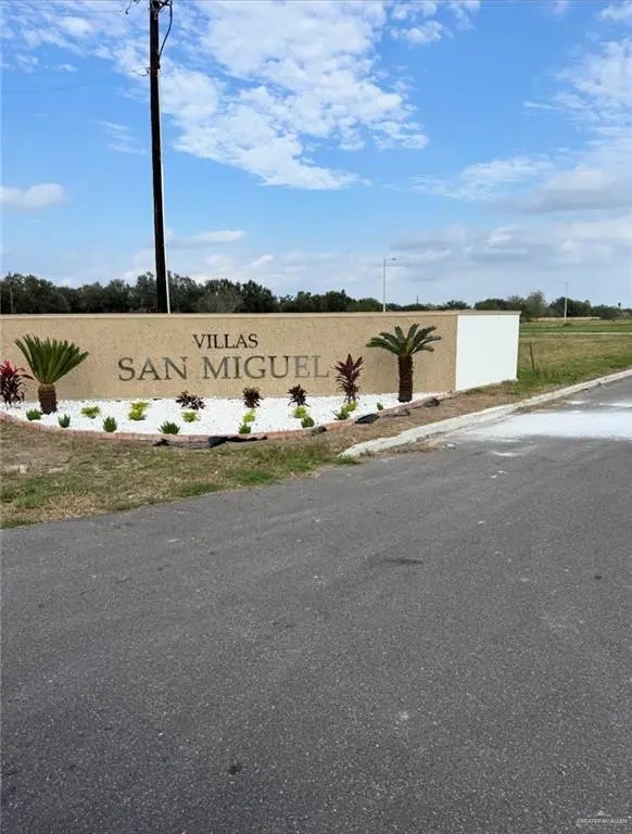 803 Uriel Drive, Weslaco