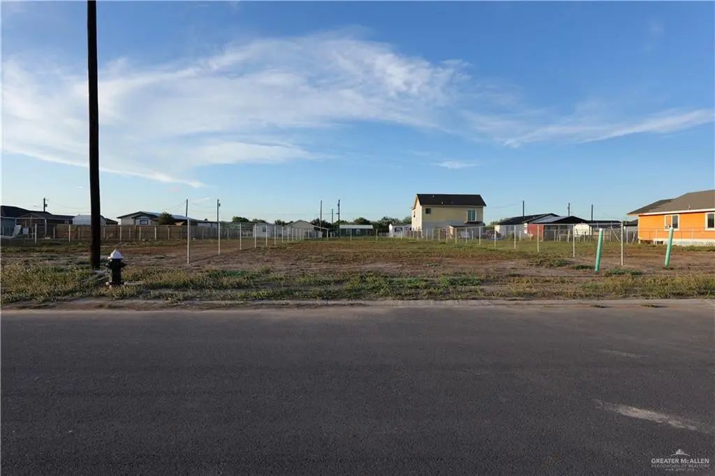 649 Nirvana Street, Weslaco