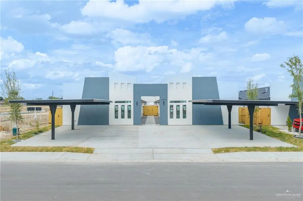 1304 Rosewood Lane, Pharr