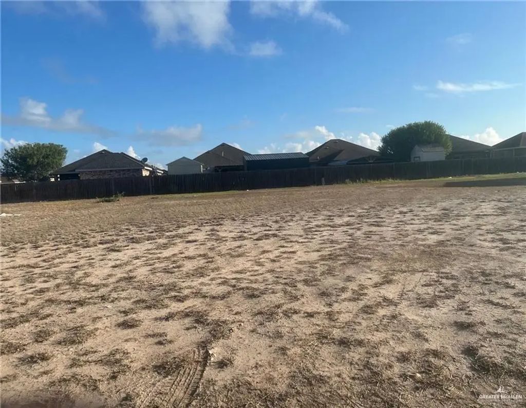 206 Paradise Street, Rio Grande City