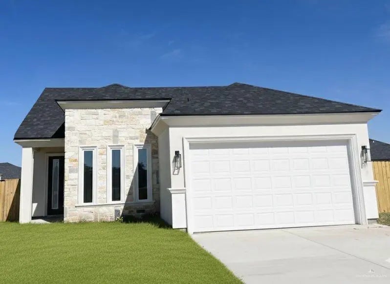 2301 N Gaytan Avenue, Edinburg