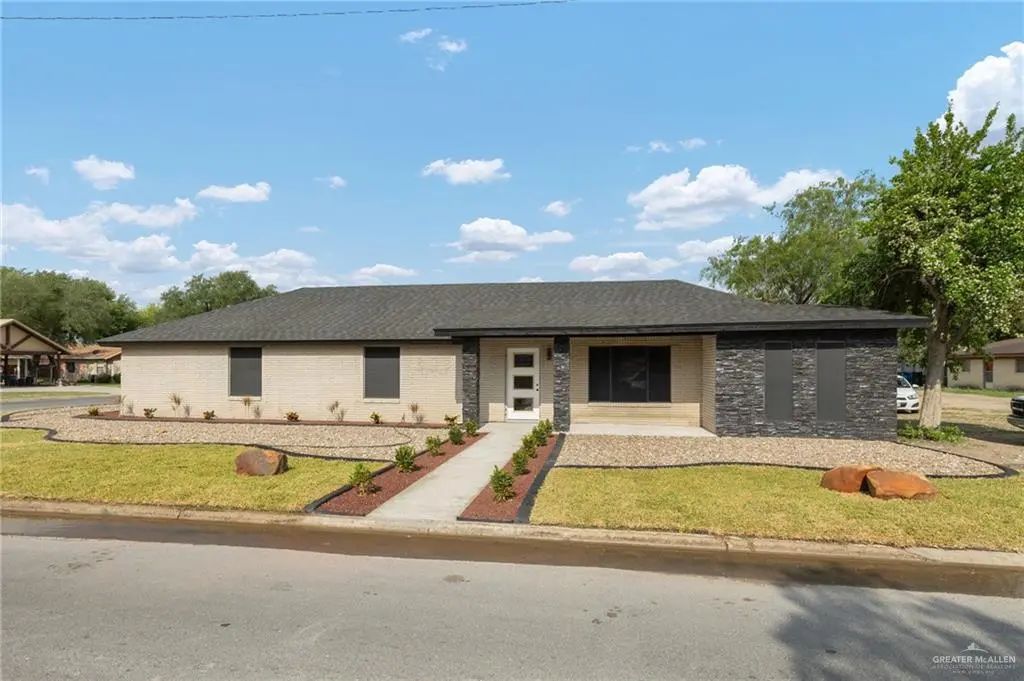 200 W 1st Street, La Joya