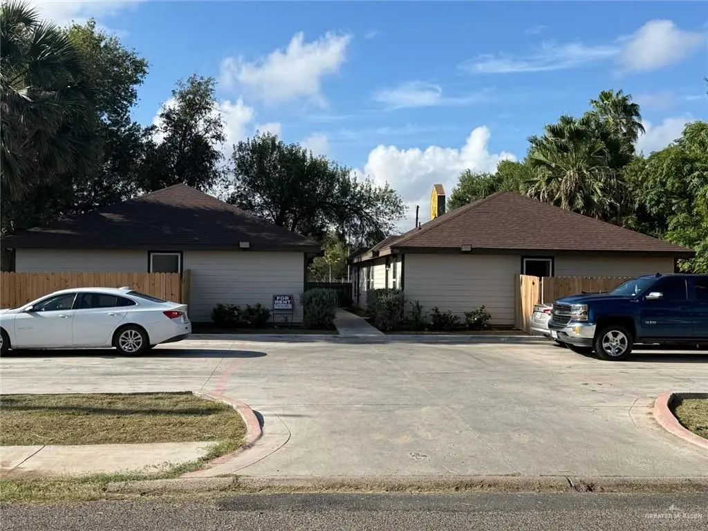 906 E Tom Landry Street 1, Mission