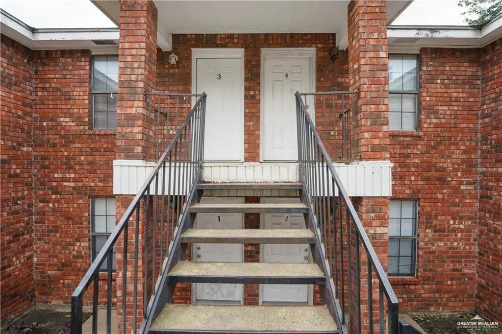 1918 Angus Street N 3, Mission