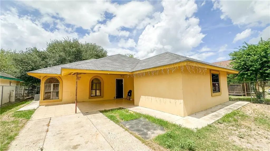 214 Olmo Street, Sullivan City