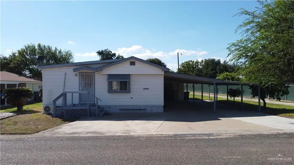 1001 Las Flores Drive, Alamo