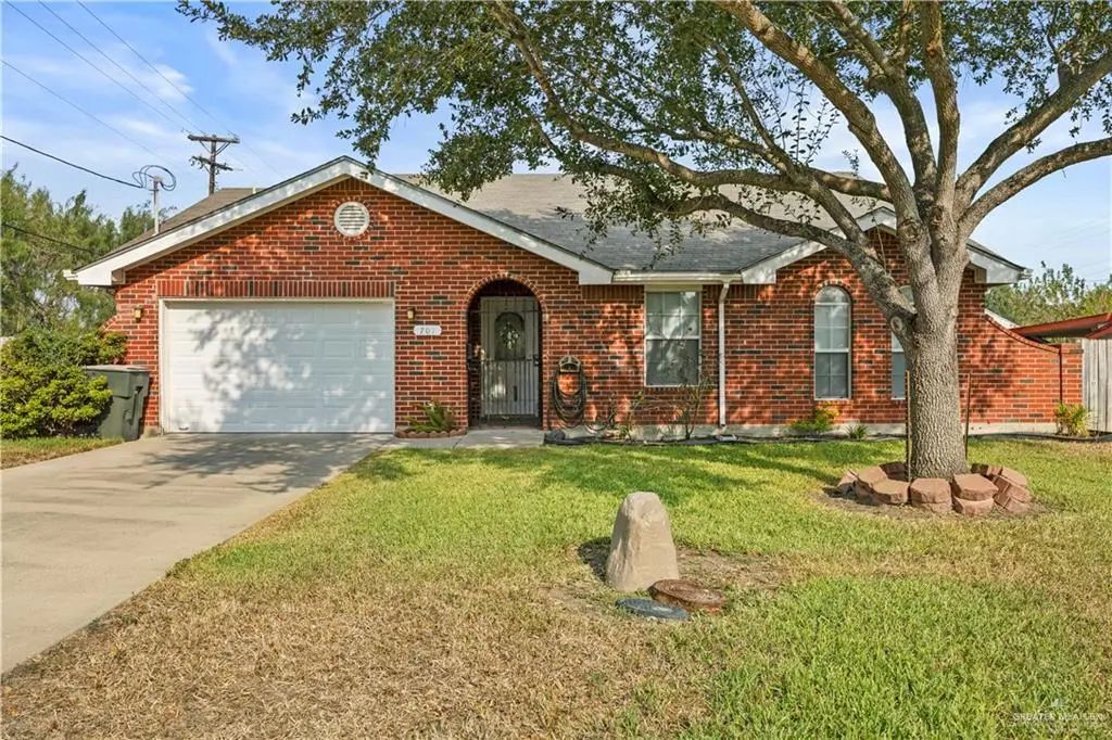 701 E Parkwood Drive, Harlingen