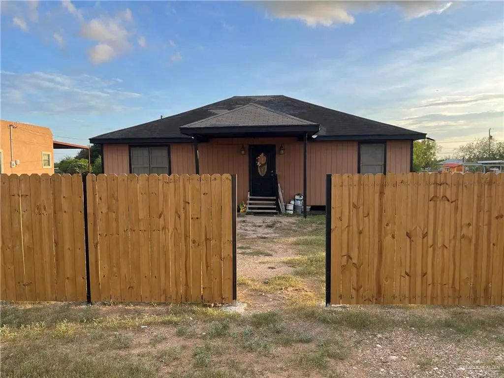1842 La Fuente Drive, Penitas
