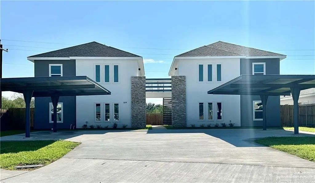 209 Rafael Drive 2, San Juan