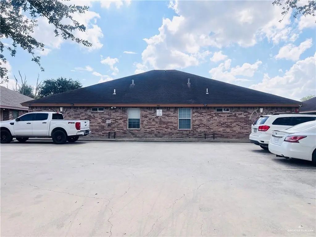 2412 N 31st Lane, McAllen