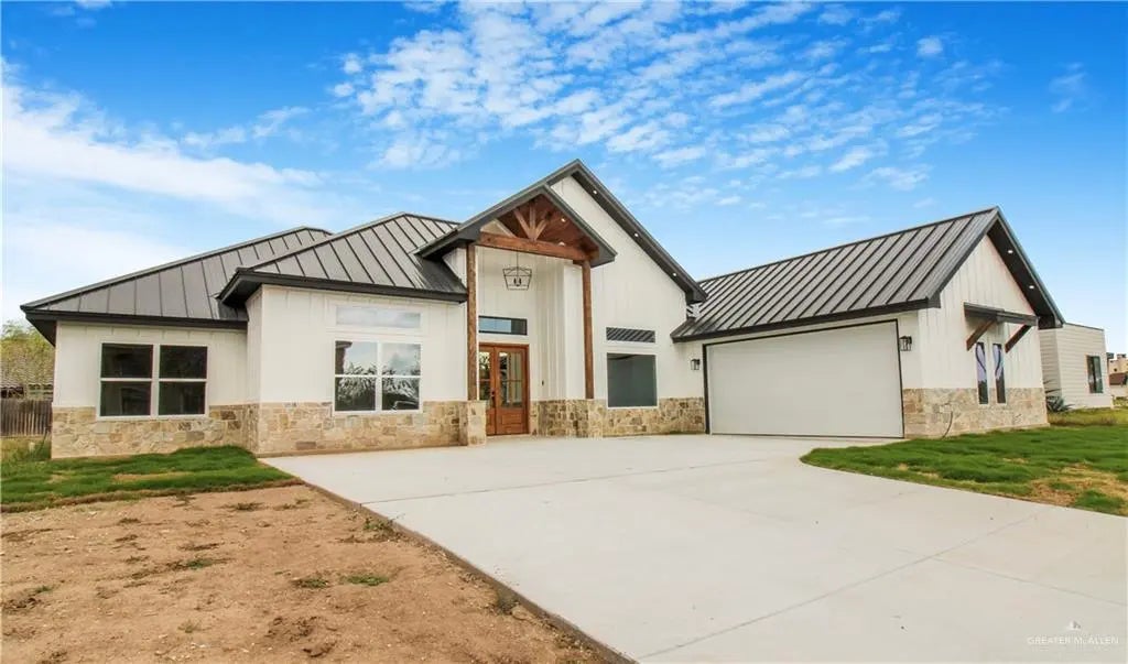 1124 Bella Vista, Weslaco