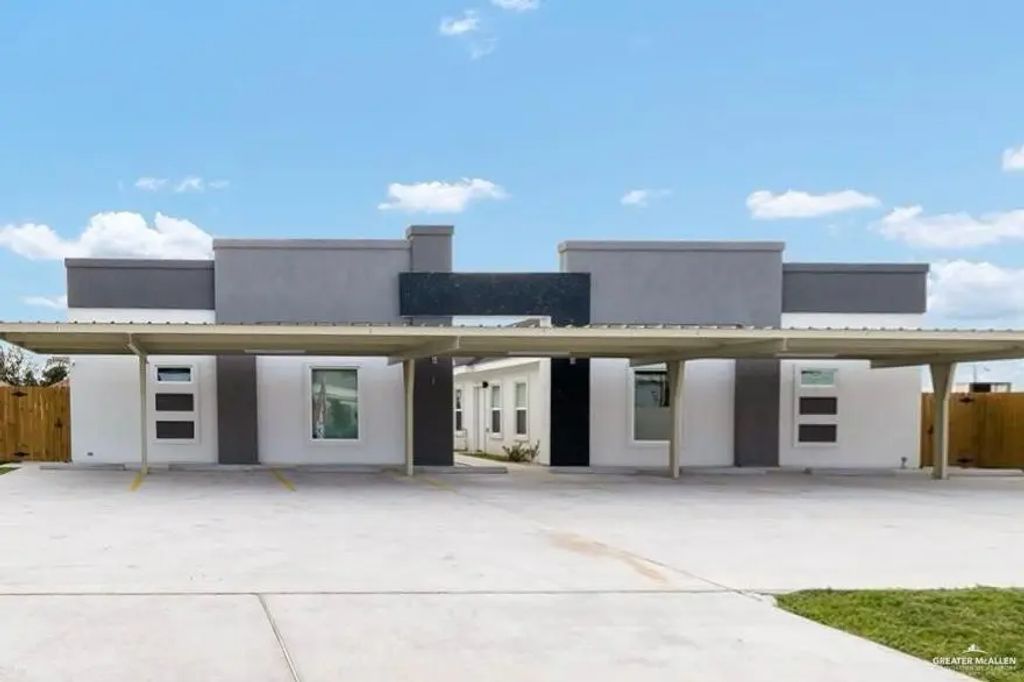 100 Lauryn Drive 3, San Juan