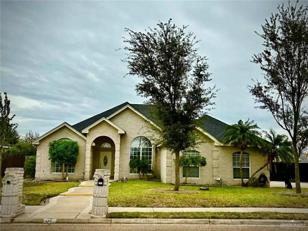 806 Amethyst Drive, Weslaco