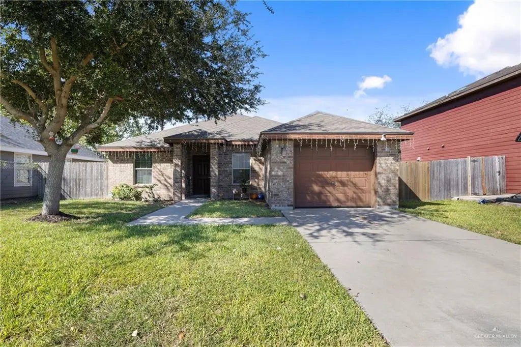 2214 W Taft Street, Weslaco