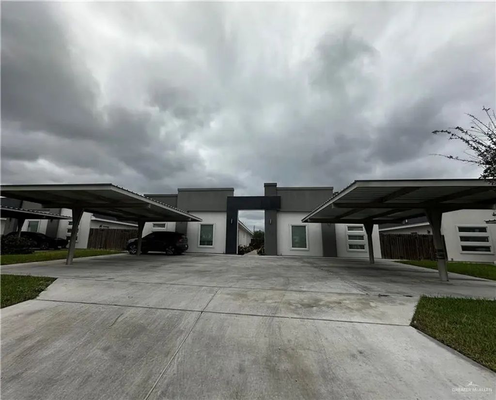 216 Lauryn Drive, San Juan