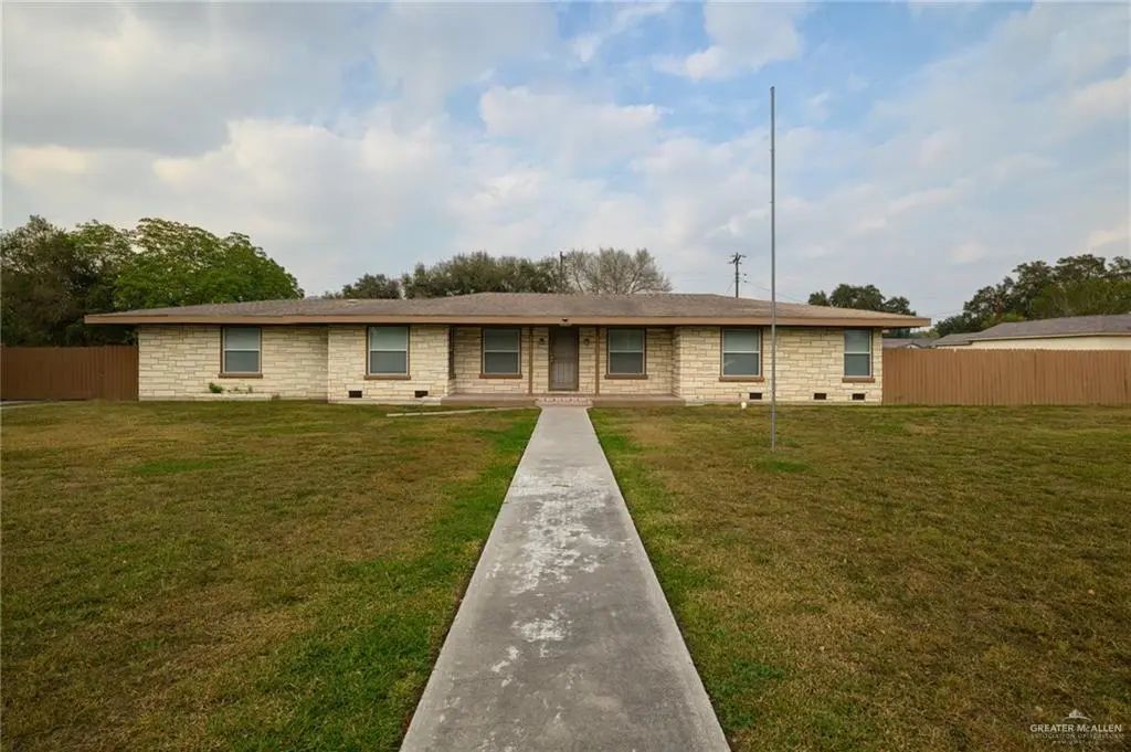 439 E Van Eaton Avenue, Raymondville