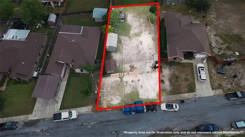 2211 E Gardenia Avenue, Hidalgo