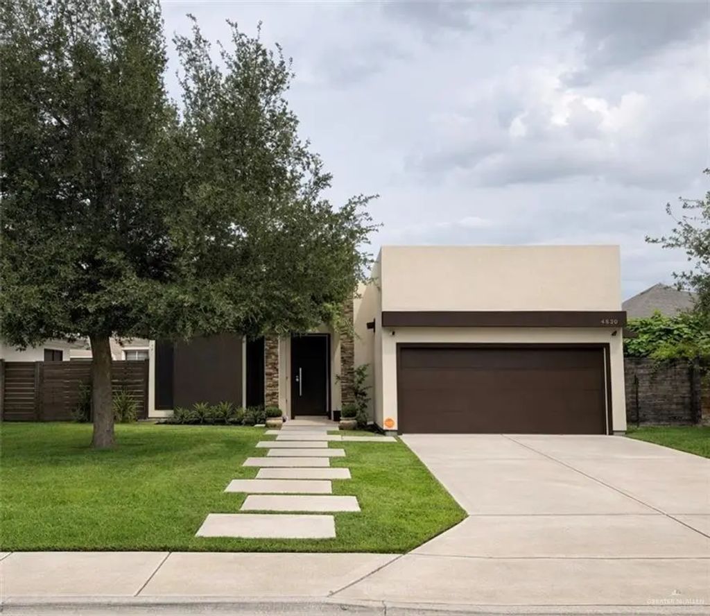 4830 N 47th Lane N, McAllen