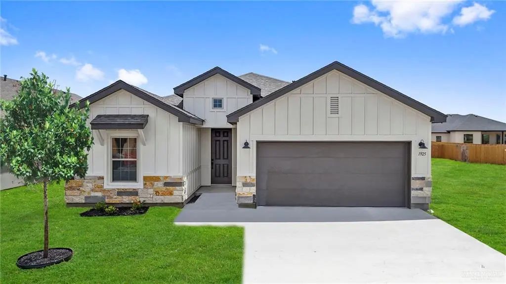 9614 N 34th Lane, McAllen