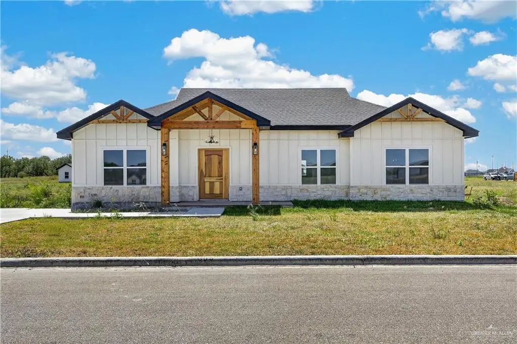 5988 Solana Avenue, Edinburg
