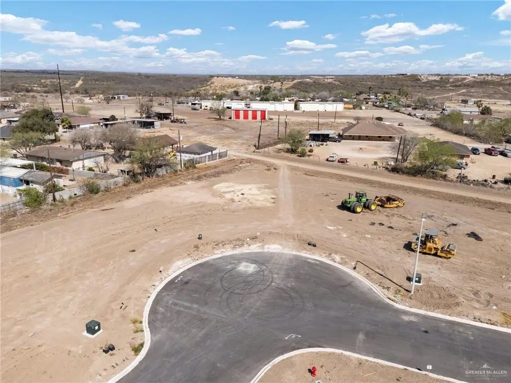 2881 Golden Eagle Loop, Roma