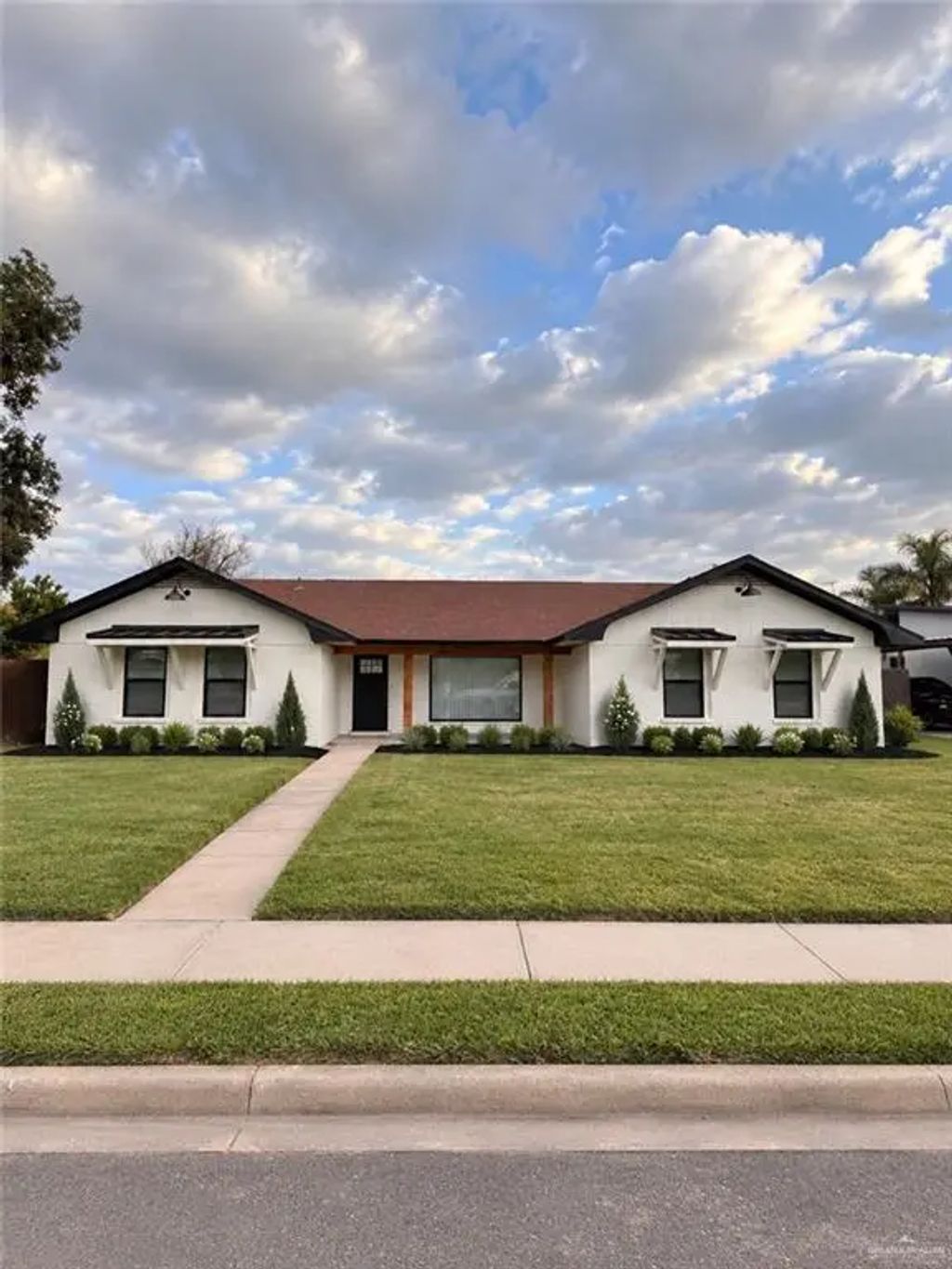 425 Tanglewood Drive, Mission