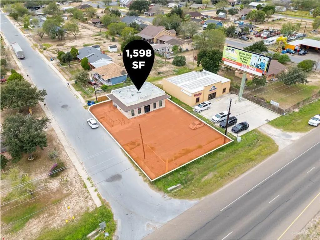 712 E Expressway 83, La Joya