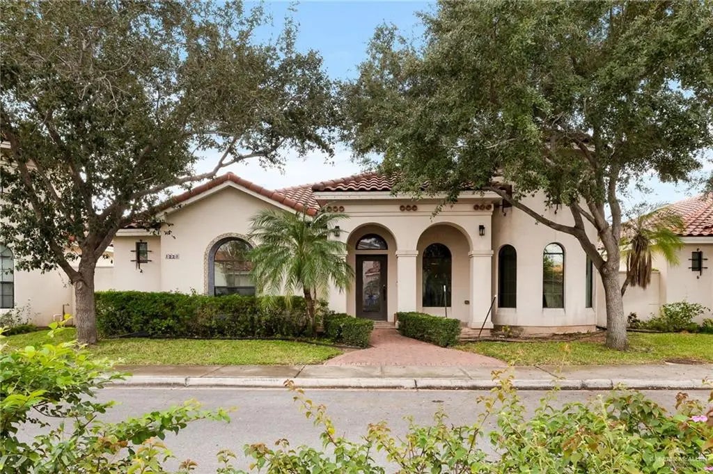 1228 E Agusta Avenue, McAllen