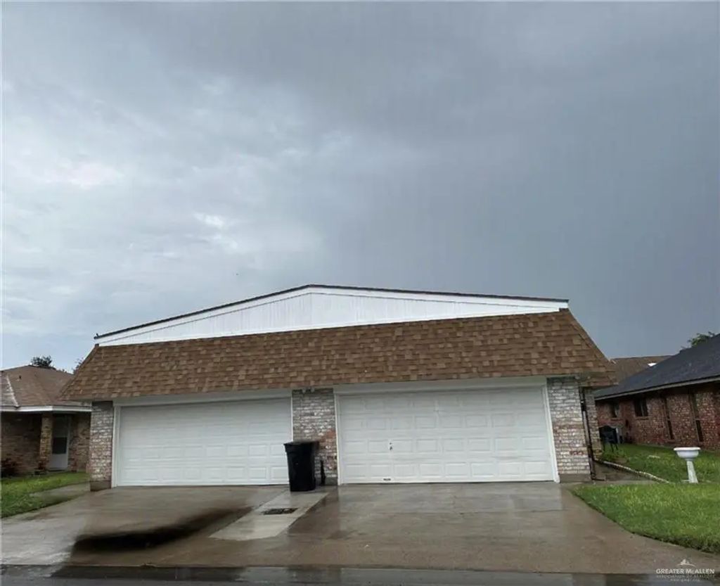 700 W Iris Avenue W, McAllen