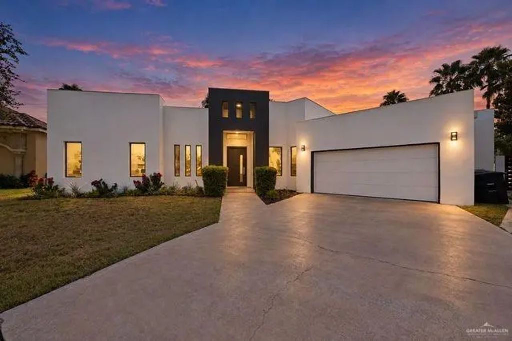2037 S 45th Street, McAllen