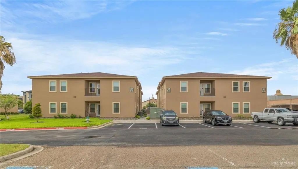 900 E Redbud Avenue 16a2, McAllen