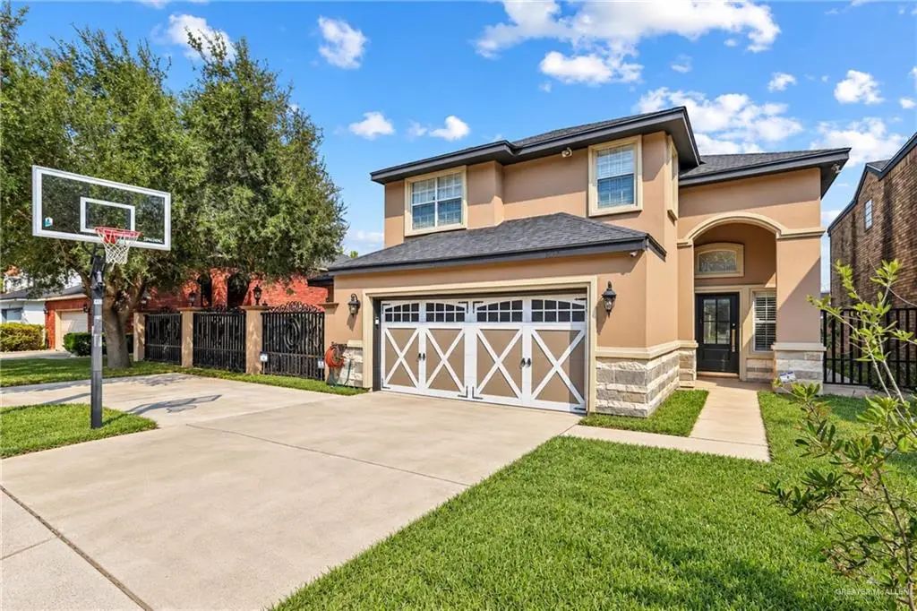 3214 Black Oak Lane, Mission