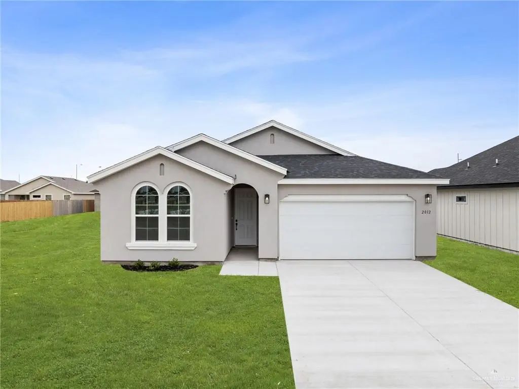 300 W Landon Street W, Edinburg