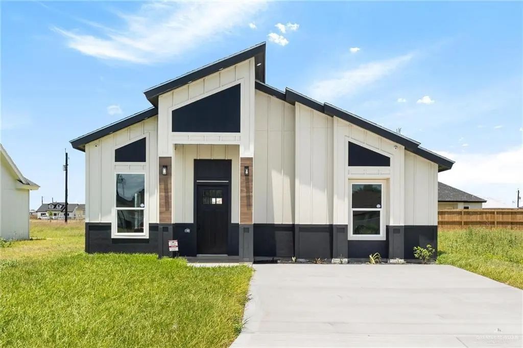 2300 Tuscany Road, Weslaco