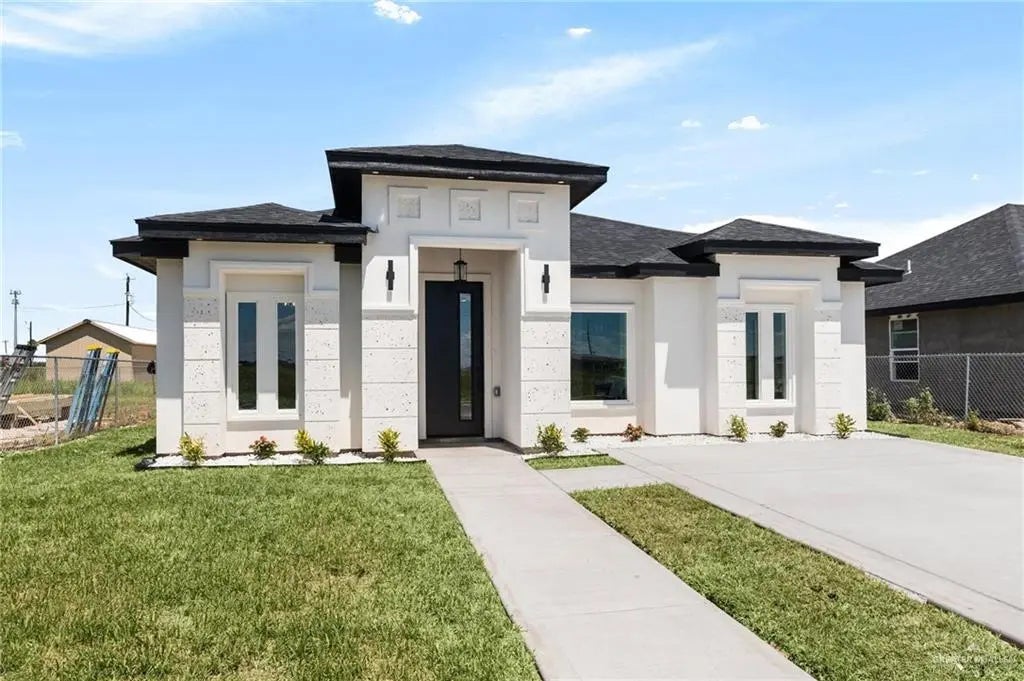 400 Hutto Road, Donna