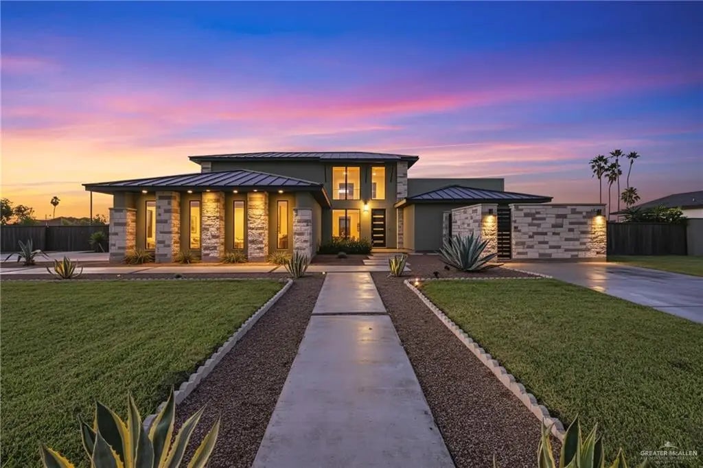 14109 El Caribe Circle S, La Feria