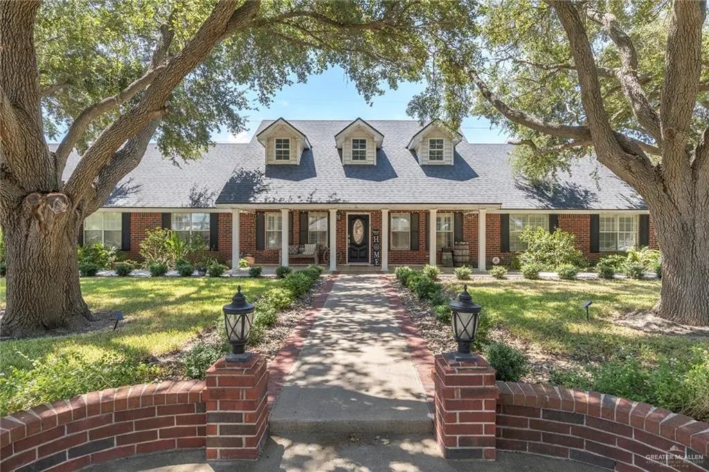 1902 Sundance Street, Palmhurst