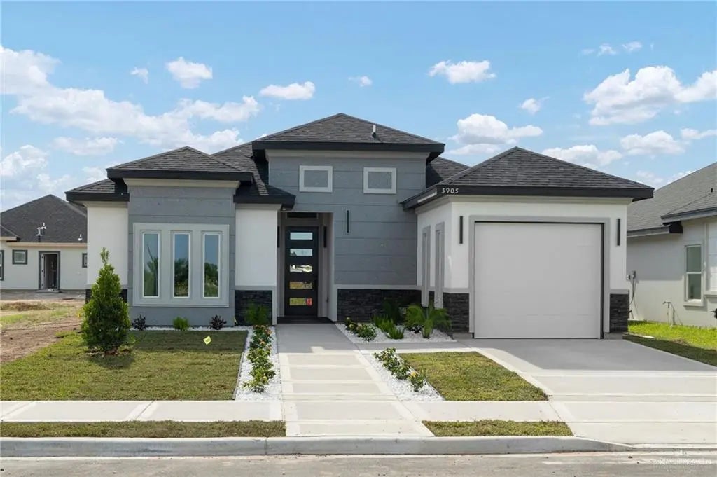 5905 N Rayo Del Sol Street, Edinburg