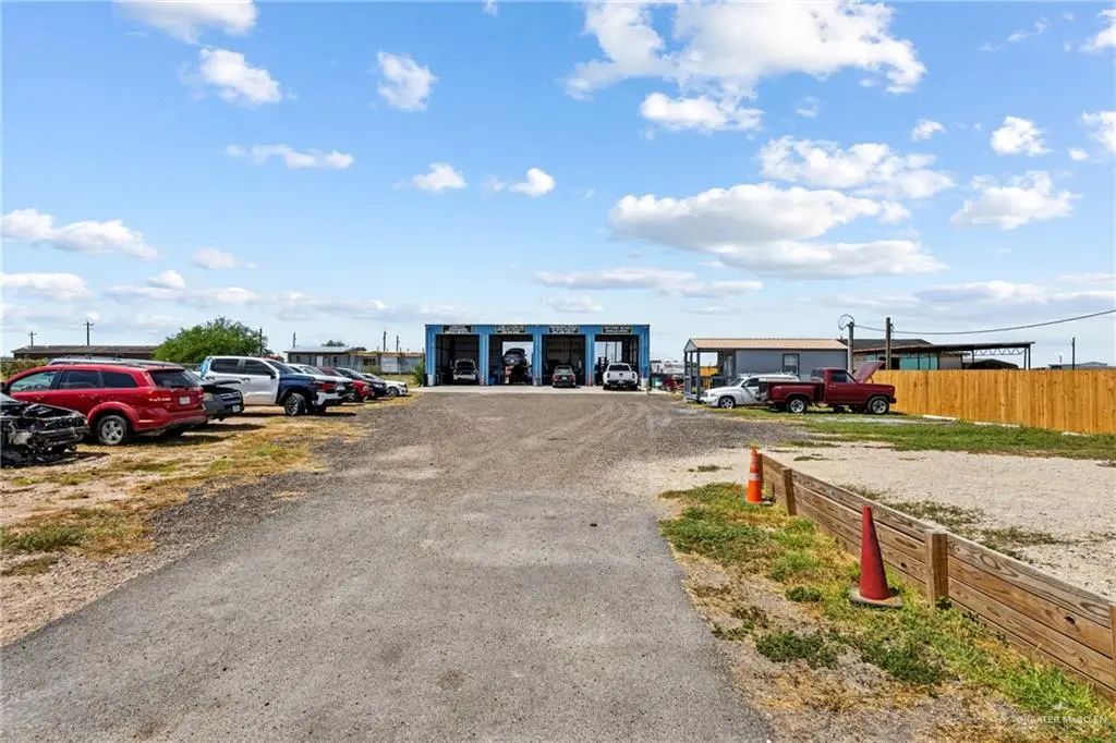 24013 Uresti Road, Edinburg