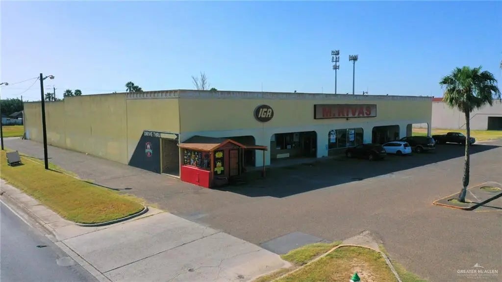 836 N Cage Boulevard, Pharr