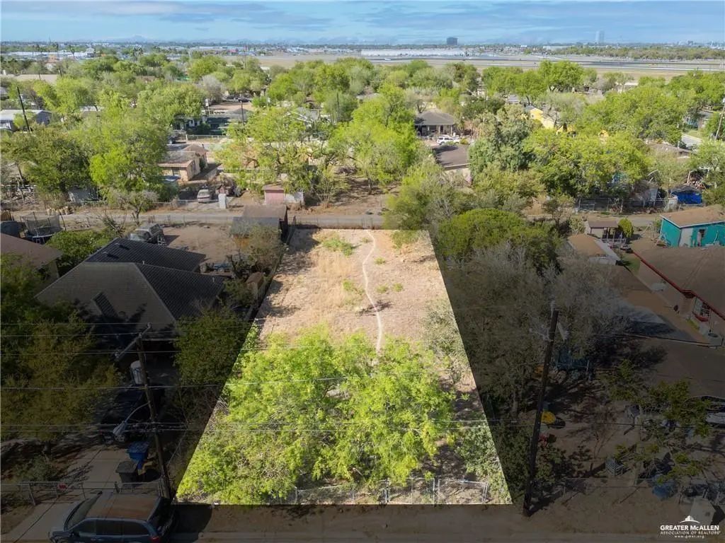 2112 Diaz Avenue, McAllen
